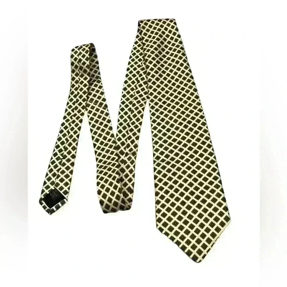 Hart Schaffner Marx men’s classic
